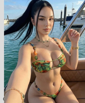 Escort Elif